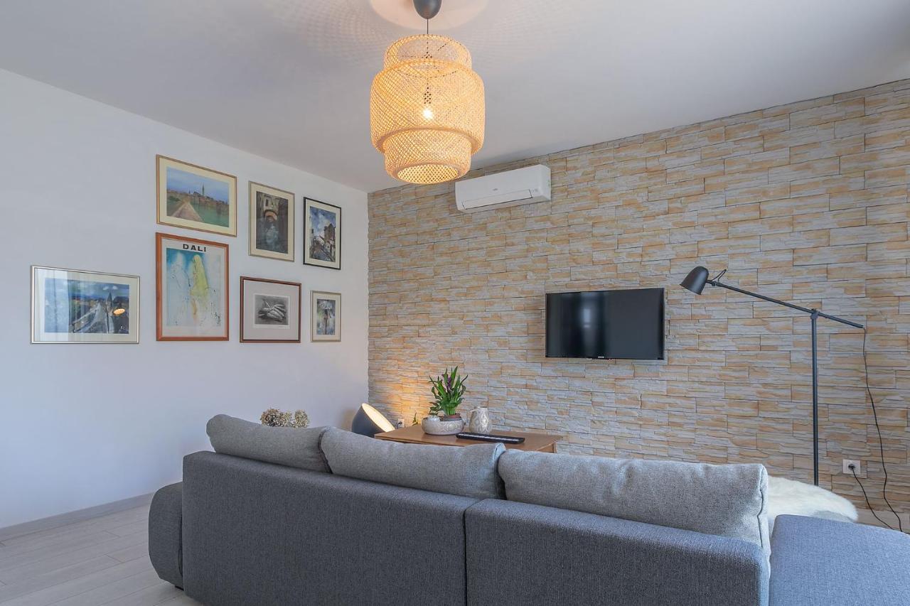 Premium 100M2 Sea View Apartment Ližnjan Exterior foto