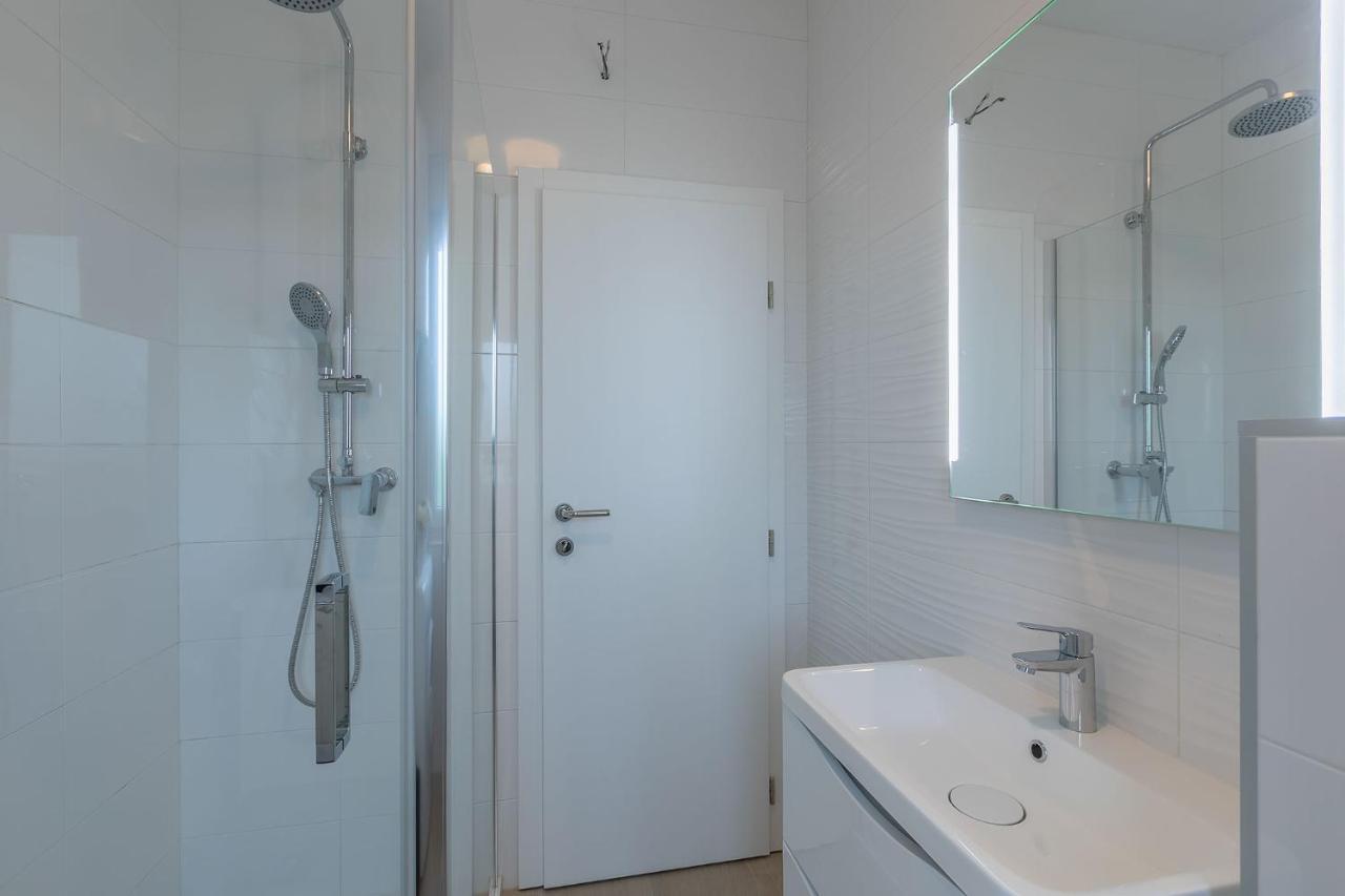 Premium 100M2 Sea View Apartment Ližnjan Exterior foto